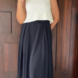 S17 Front box pleat skirt