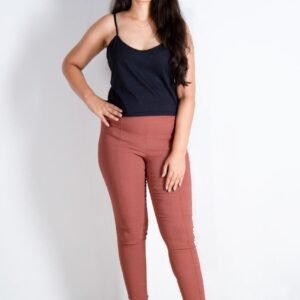 T06 - Front Seam Pant